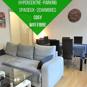Le Voltaire -2 Chambres- 70m2- Hypercentre-parking-wifi Fibre- Nouvelle Literie , Tarbes Francia